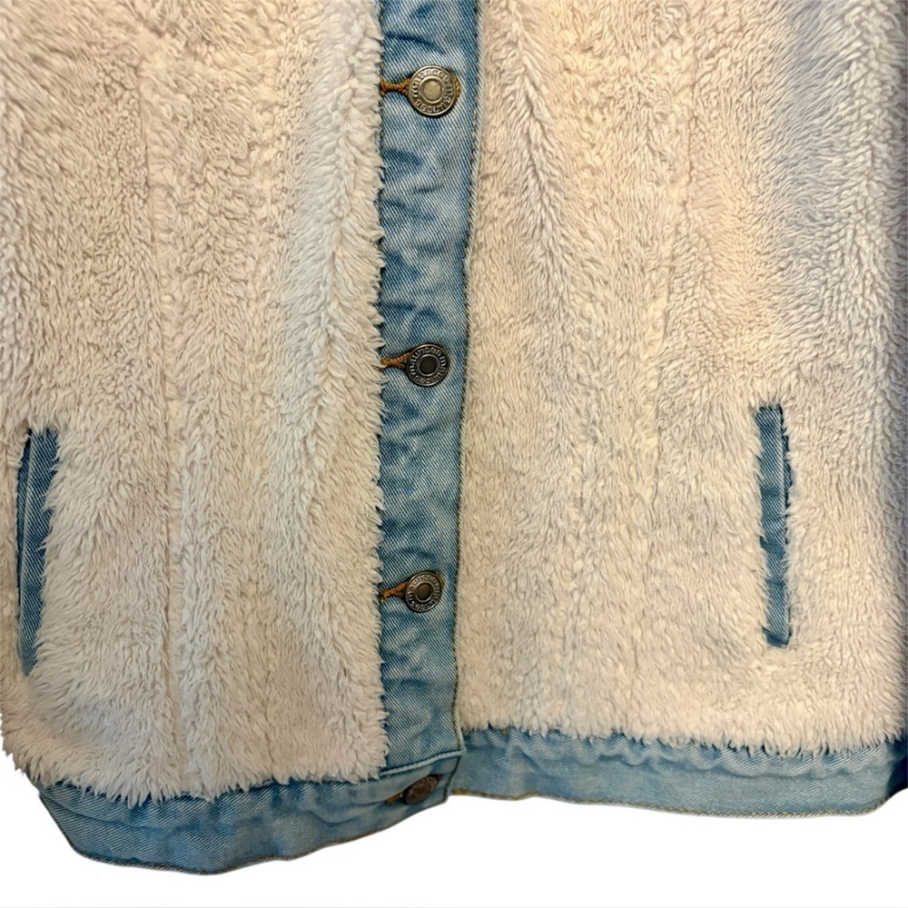Maurice’s Sherpa Fleece Jacket, Denim Trim & Button Front Closure Women size XS - Picture 7 of 15